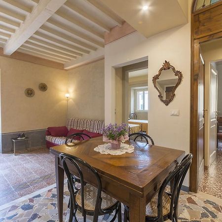 I Bei Ricordi - Historic Centre Apartment 6 Арецо Екстериор снимка