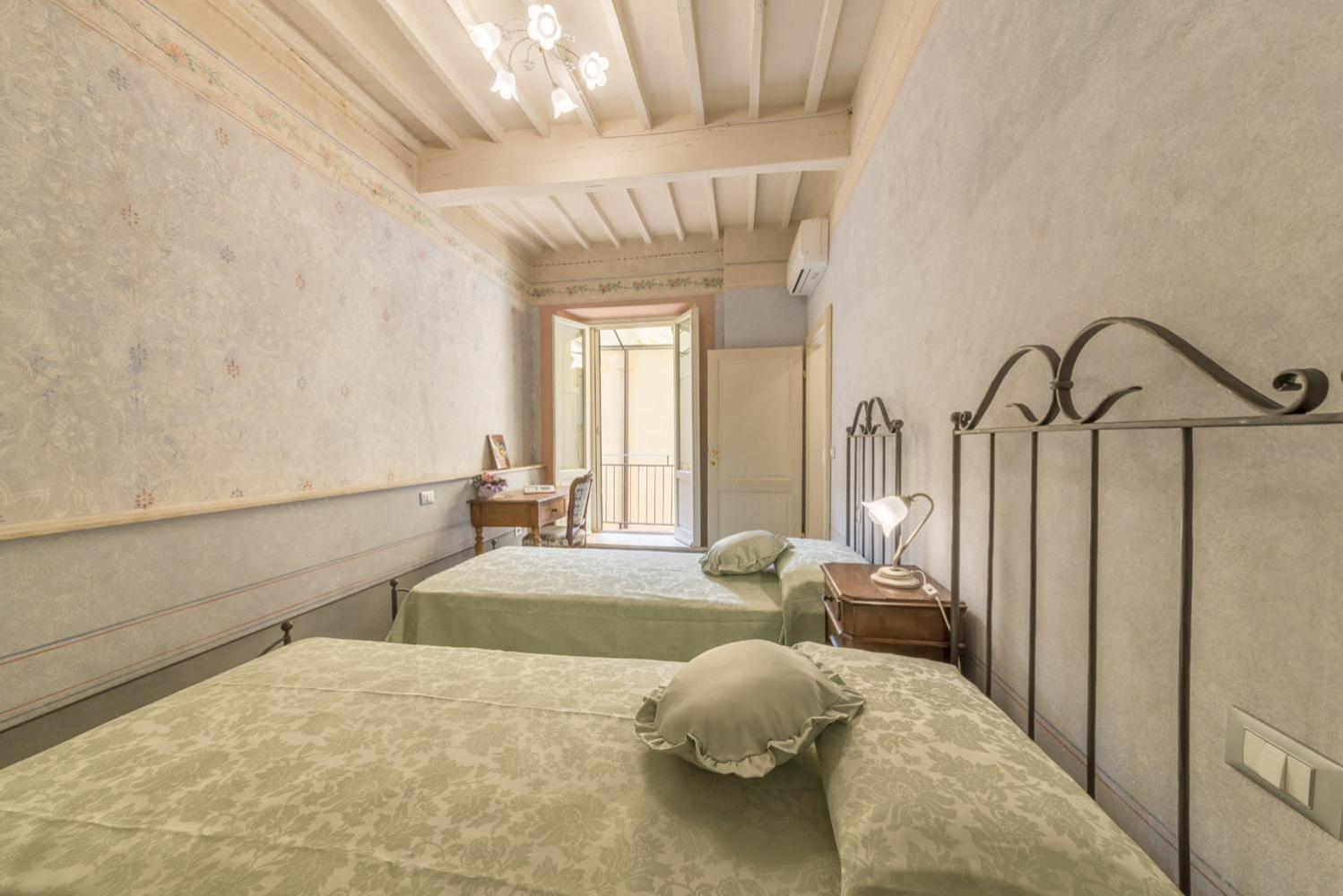 I Bei Ricordi - Historic Centre Apartment 6 Арецо Екстериор снимка