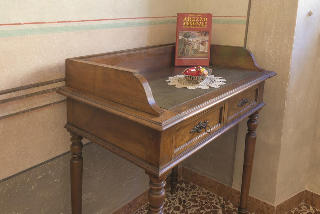I Bei Ricordi - Historic Centre Apartment 6 Арецо Екстериор снимка