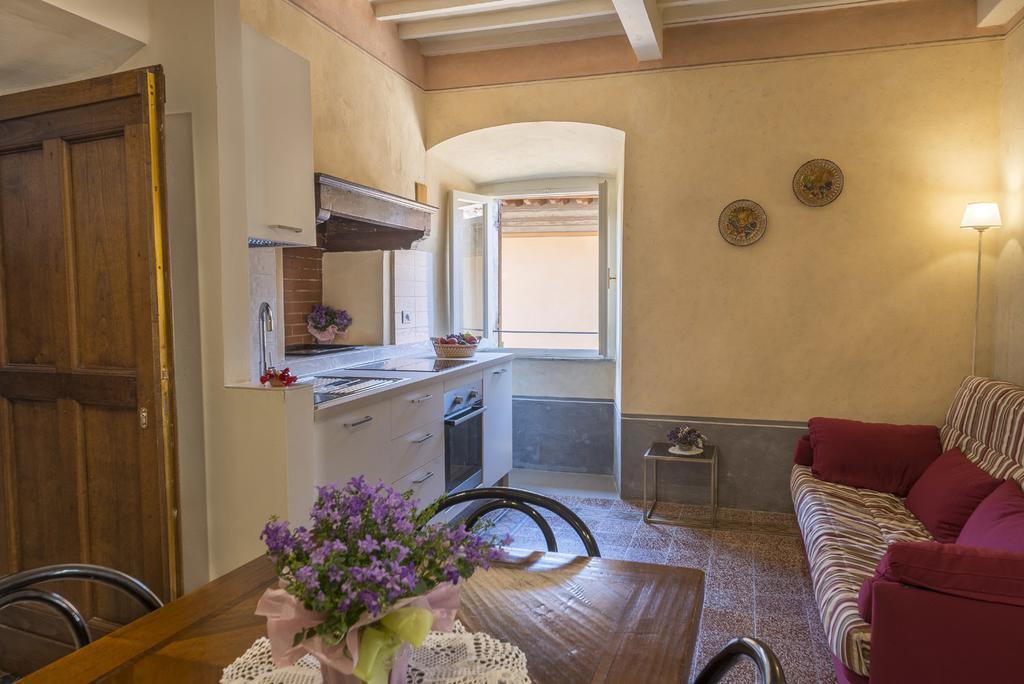 I Bei Ricordi - Historic Centre Apartment 6 Арецо Екстериор снимка
